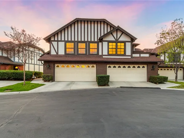 980 S Rim Crest Dr #8, Anaheim, CA 92807