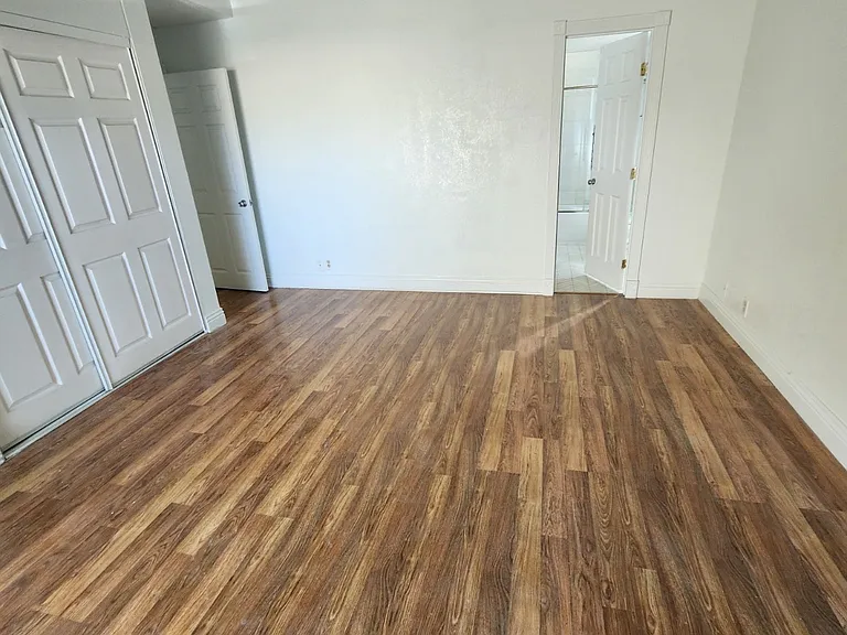 5862 Belgrave Ave #10 — Photo 6