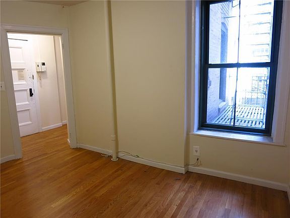 4th image of 539 E 78th St APT 1B