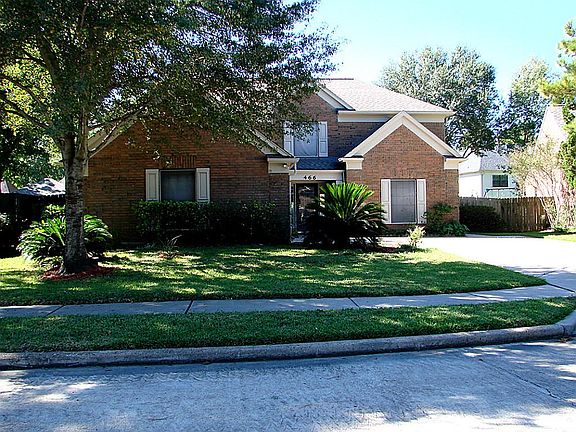 2nd image of 466 Everington Dr