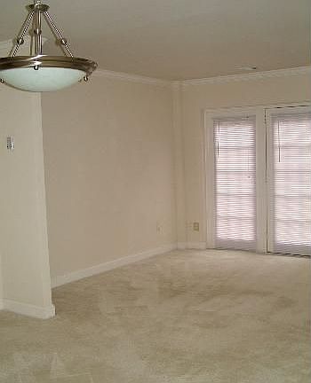 5th image of 14139 Yorkshire Woods Dr #14139