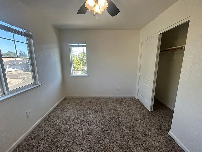 3293 Dewar Ln — Photo 14