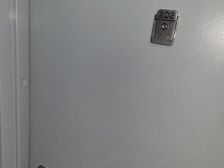 Listing photo 5