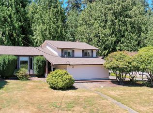 17204 Gravenstein Rd, Bothell, WA 98012