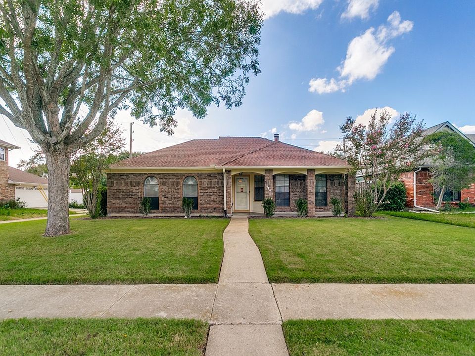 1st image of 714 Bluebonnet Dr