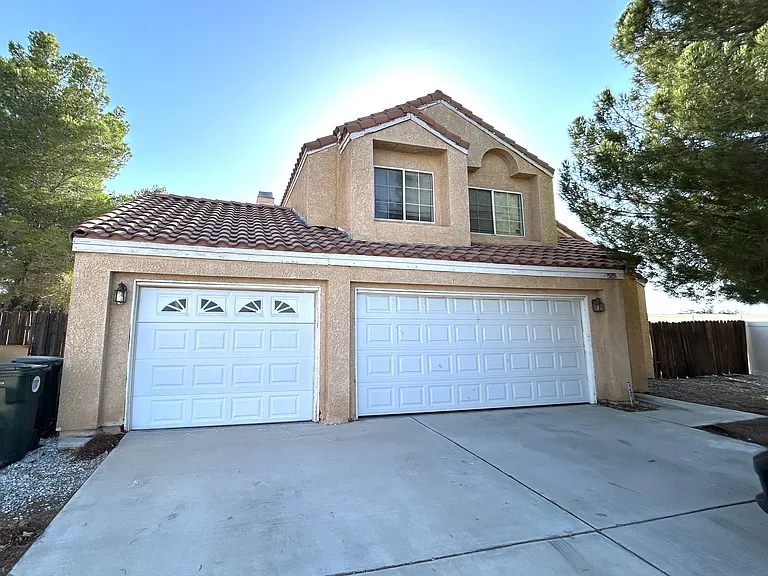 15291 San Jose Dr — Photo 1