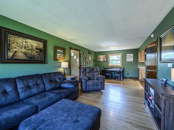 3rd image of 3581 Orourke Rd