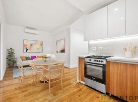 810 Flushing Ave