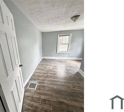 283 Dana Ave — Photo 7