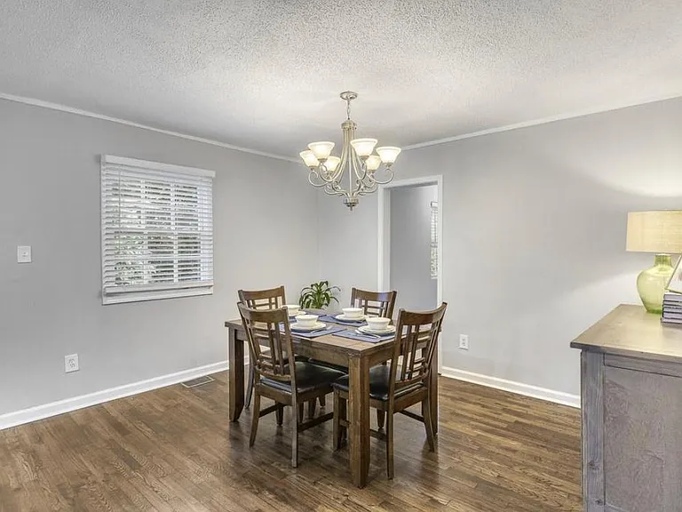 1352 Lockhaven Cir SW — Photo 12