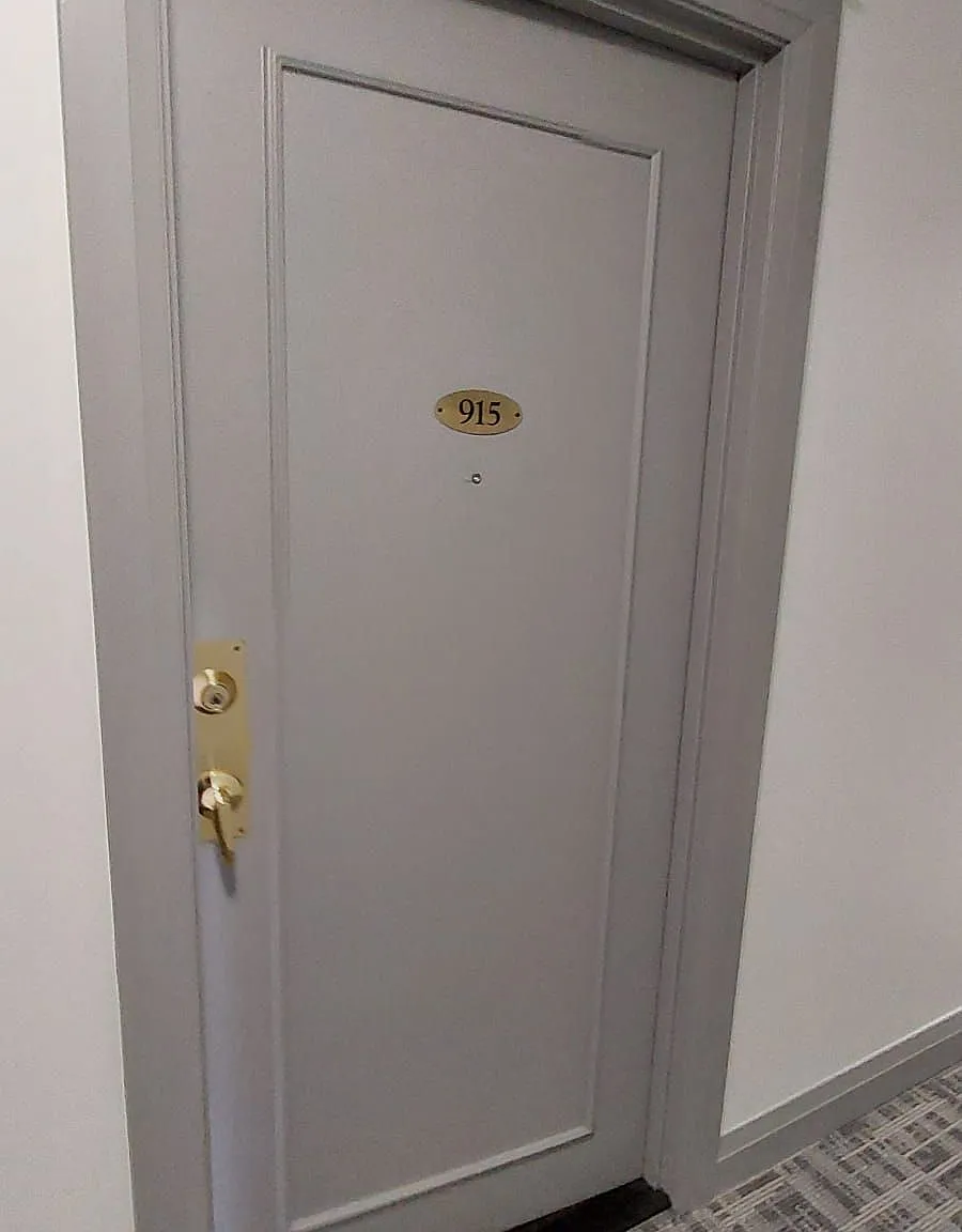 2 bed, $2,500 — Photo 4