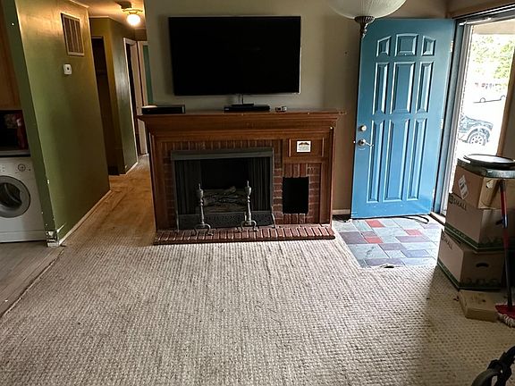 2nd image of 12044 Mallet Dr