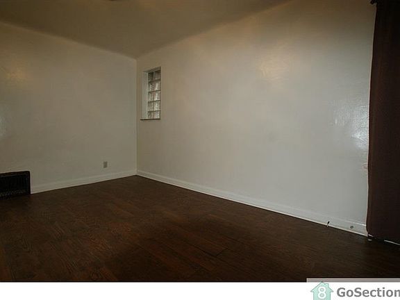 4th image of 3809-3811 Potomac St