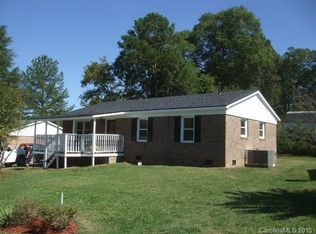 325 Briarwood Cir, Dallas, NC 28034