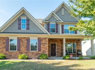 3003 Berry Creek Rd, Charlotte, NC 28214