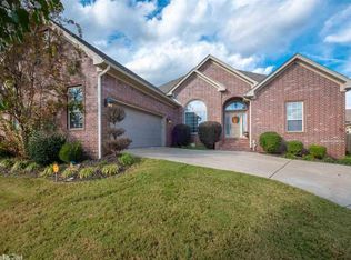 4061 Hermitage Dr, Benton, AR 72019