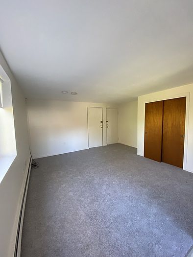 Building Photo 3