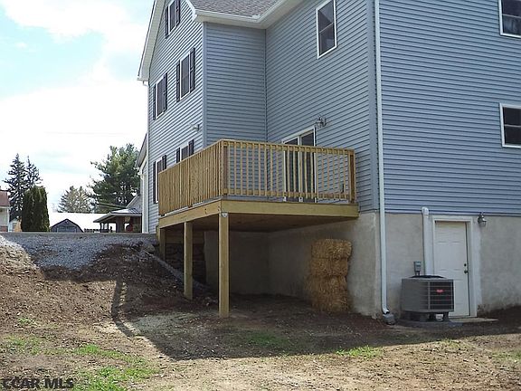 4th image of 473 E High St