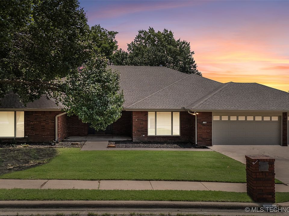 1st image of 2708 Claremont Dr