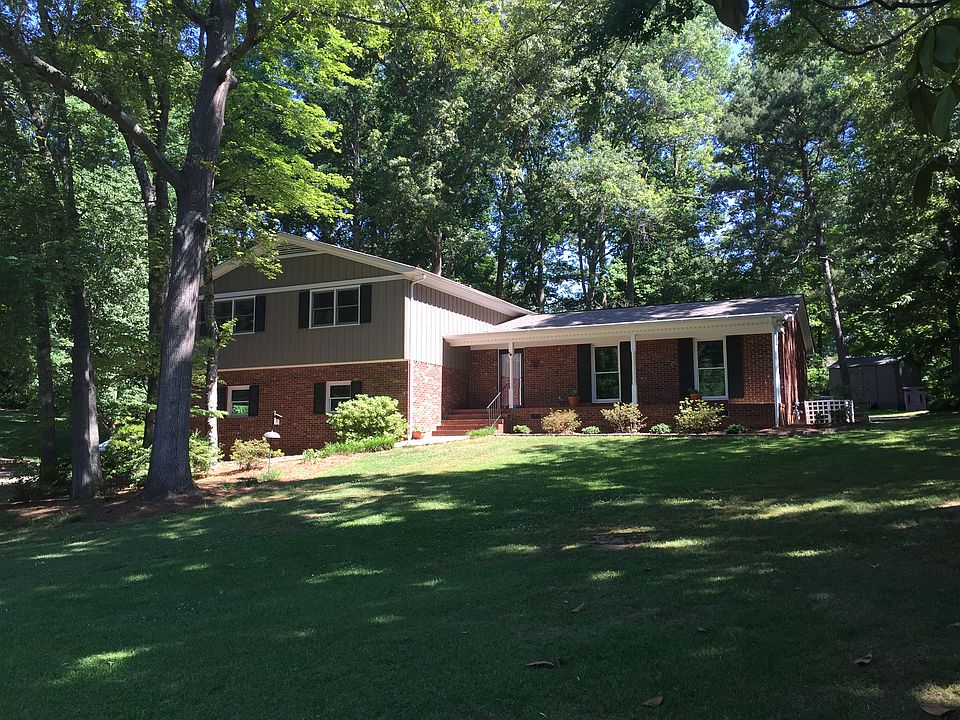 1st image of 1744 Overbrook Dr