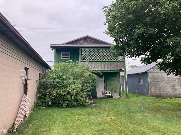 5th image of 409 N Uhrich St