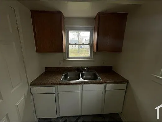 9544 Plainview Ave — Photo 9