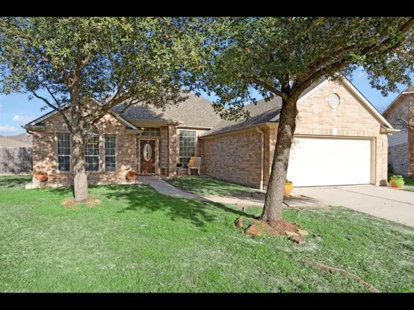 21006 Narrow Gate Dr, Houston, TX 77095