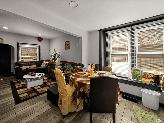 5th image of 529 Deuel Street