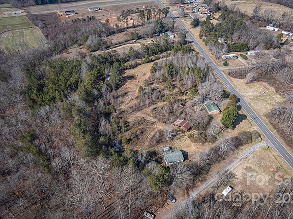4th image of 7183 W Highway 27