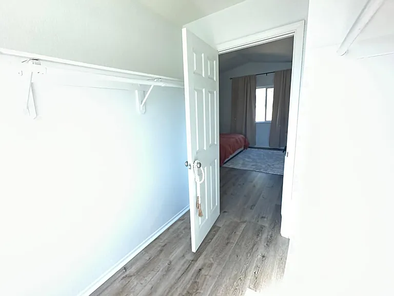 749 E Avenue J9 — Photo 24