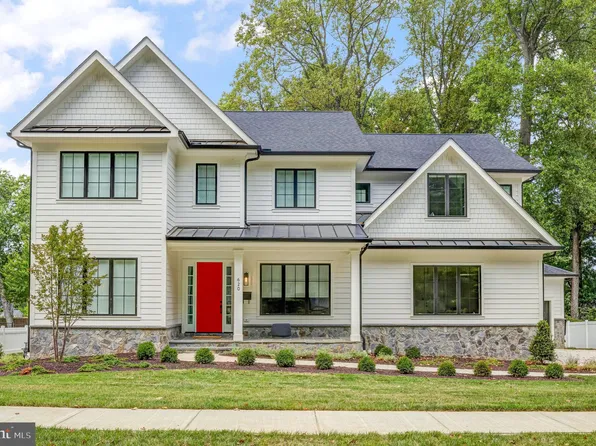 620 Hine St SE, Vienna, VA 22180