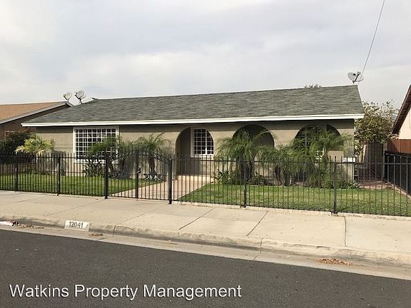 3rd image of 12041 Alondra Blvd