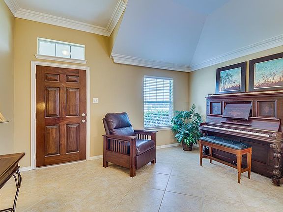 4th image of 7603 Misty Lake Ln