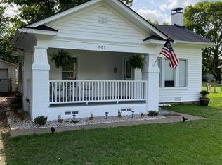 809 N Spring St, Grand Saline, TX 75140