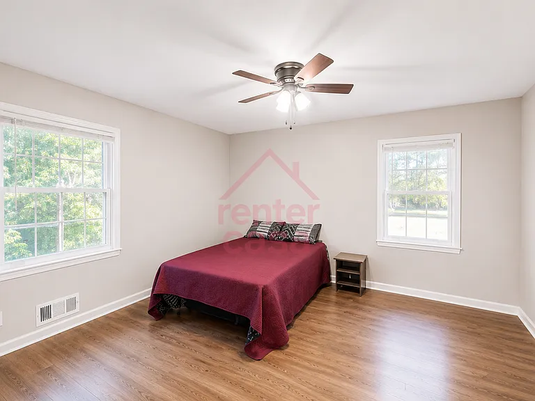 437 N Hairston Rd — Photo 18