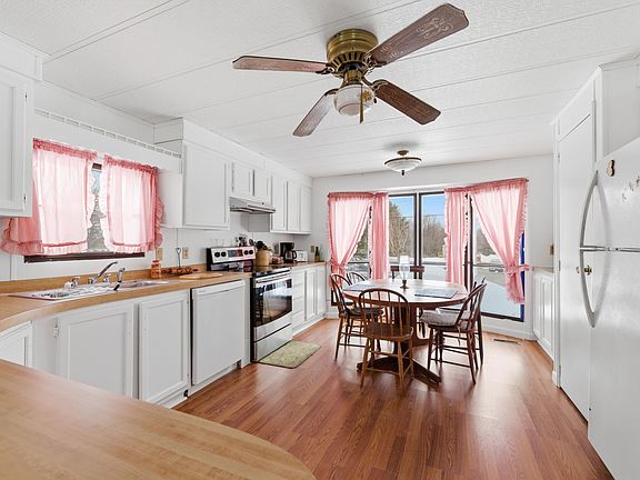 5th image of 87 Pleasant Hill Road