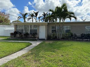 301 W Colonia Ln, Nokomis, FL 34275