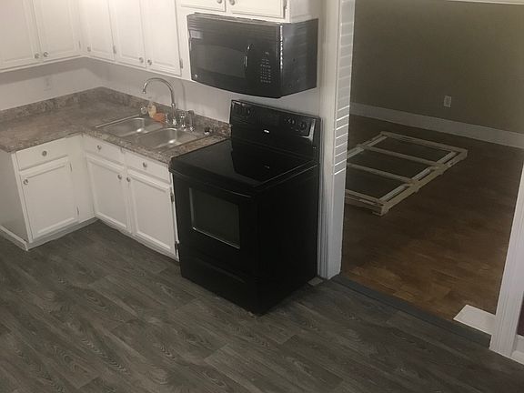 Kitchen of #546 (1BR)