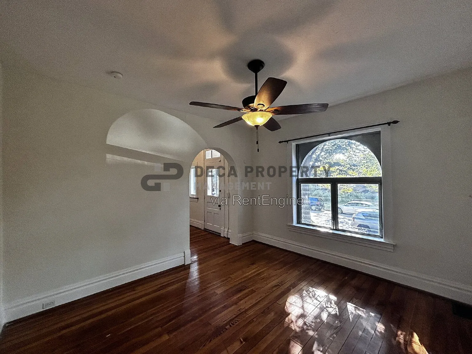 2 bed, 1.0 bath, 1137 sqft, $1,295 — Photo 4