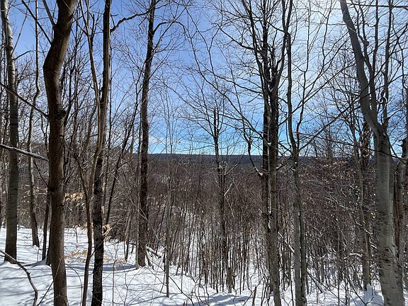 3rd image of Private Off