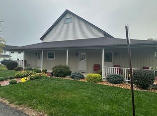 5 Desavage St #PENN, Jeannette, PA 15644