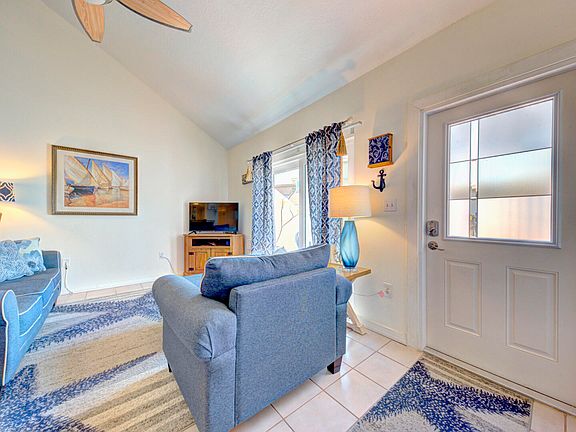 5th image of 106 Garden Beach Ln