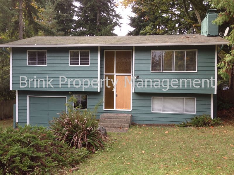 1st image of 12021 113th Ave NE