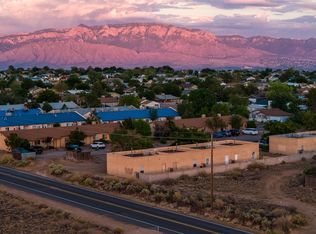 652 Vancouver Rd SE, Rio Rancho, NM 87124