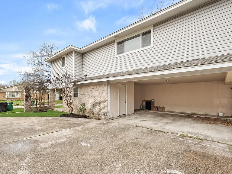 10814 Sugar Hill Dr #A — Photo 28