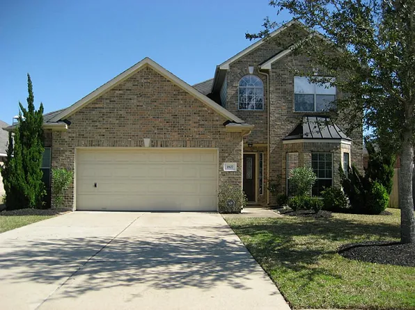 1807 High Falls Ln, Pearland, TX 77581