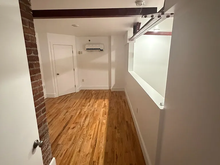 257 Washington St — Photo 12