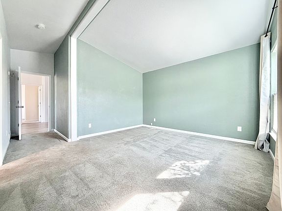 3rd image of 360 Julian St