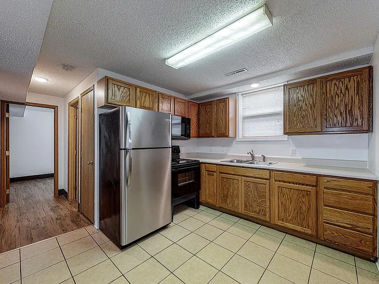 509 Welch Ave #C — Photo 6