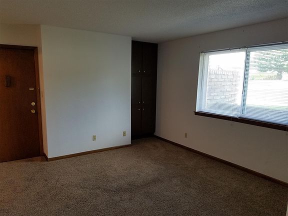 4th image of 2000 Valley Park Dr #3